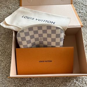 Authentic Louis Vuitton Iéna Cosmetic Pouch